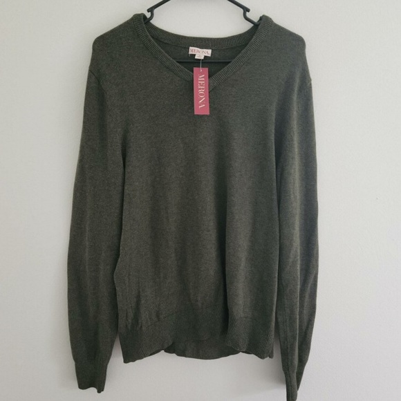 Merona Other - Merona late night green v neck sweater